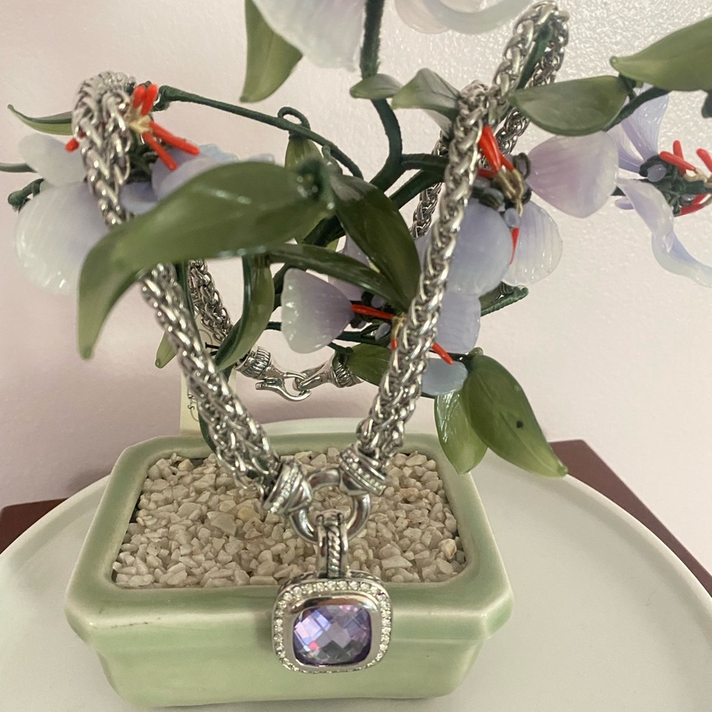 ROBLYN DESIGNS Stone Pendant Necklace - Picture 3 of 8